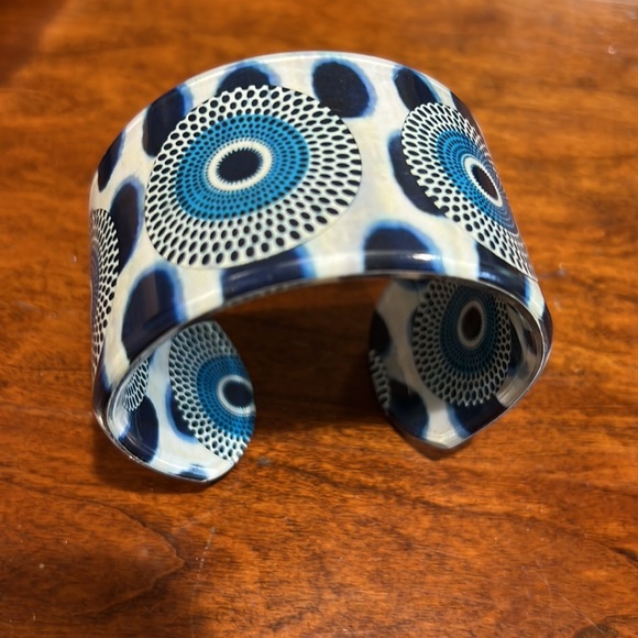 Blue and White Cuff Bracelet - Picture 1 of 4